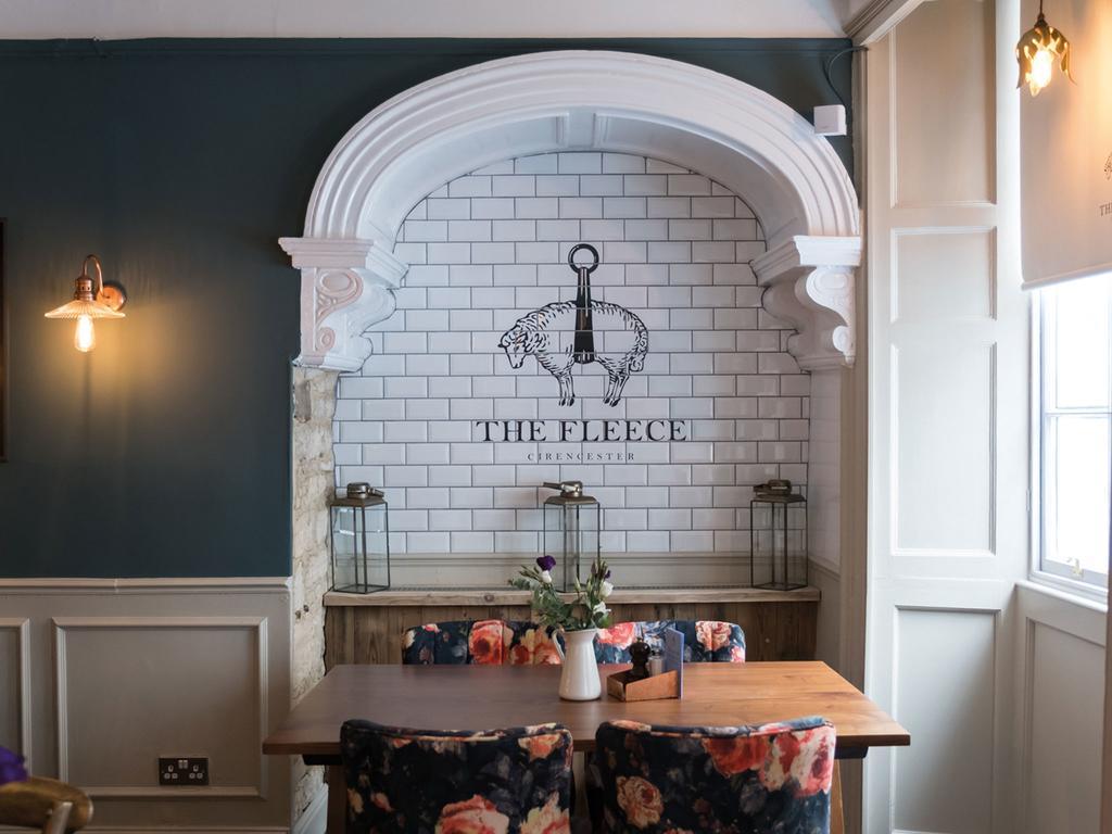 The Fleece At Cirencester Exterior foto The Fleet Inn